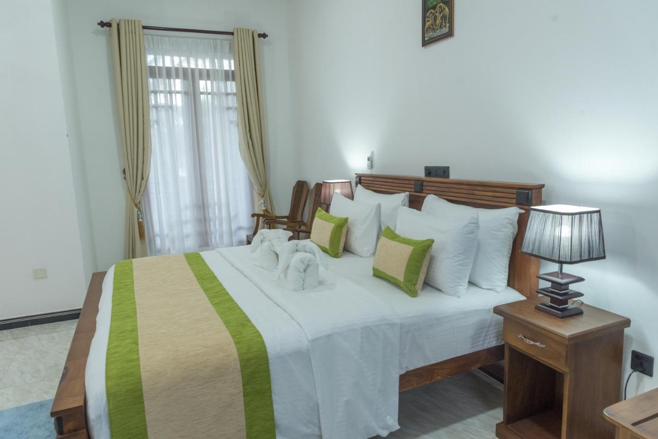 L S Lanka Boutique Hotel ダンブッラ エクステリア 写真